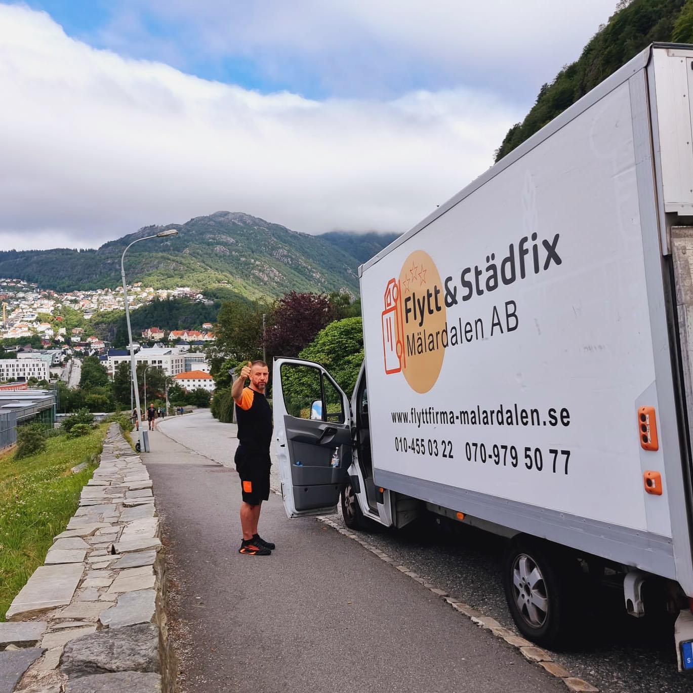 Removal van and staff in Norway